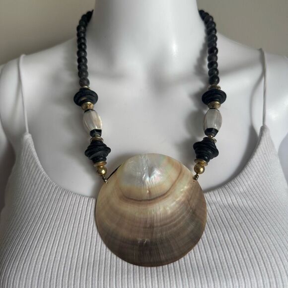 Vintage Beaded Shell Statement Necklace - Picture 1 of 8